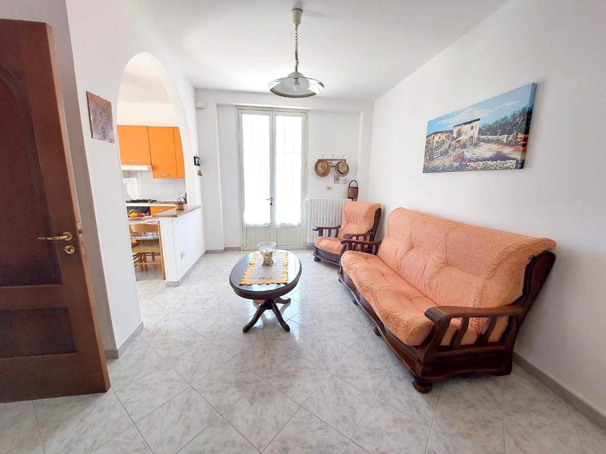 Casa Vacanza In Salento Tiggiano Eksteriør bilde